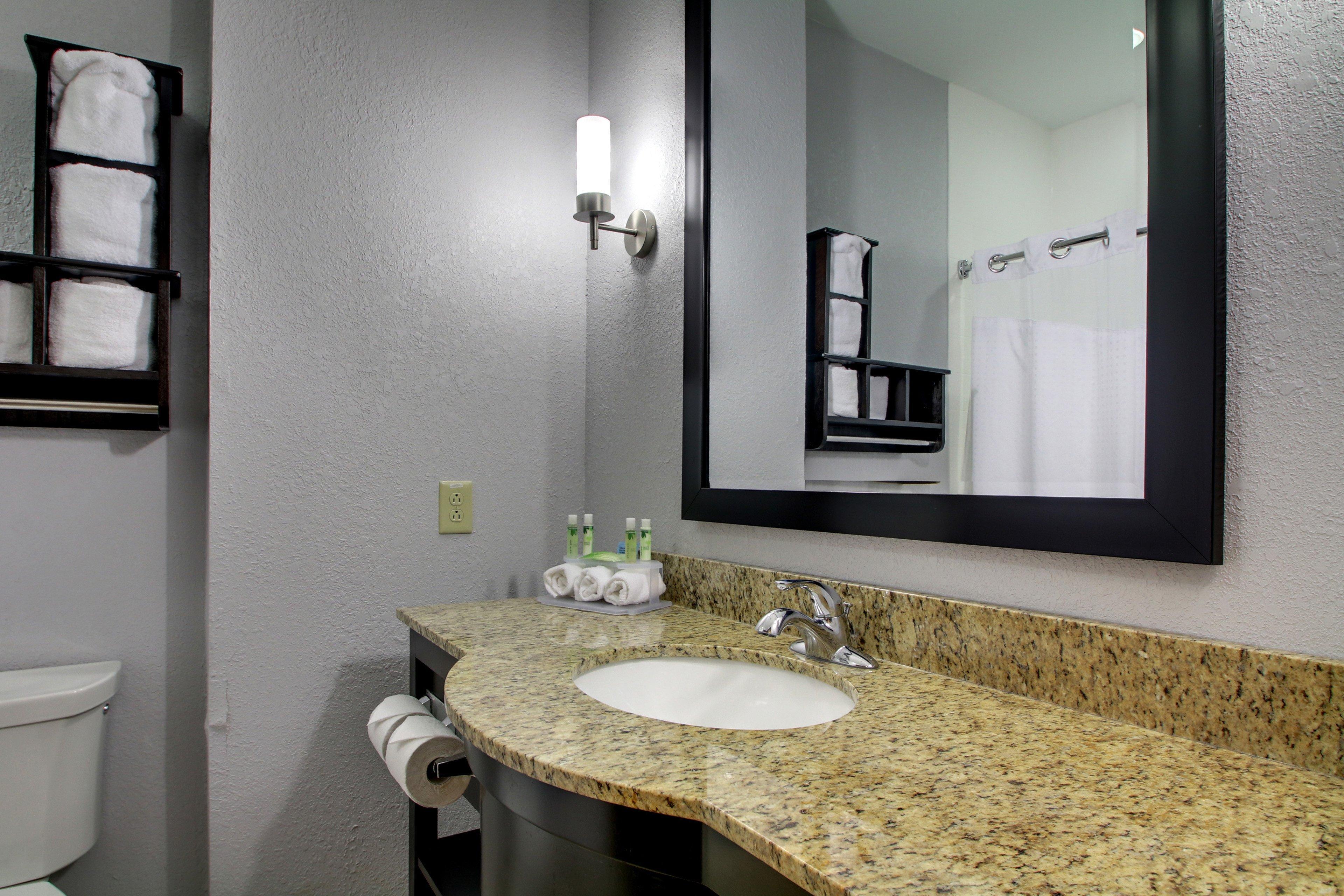 Holiday Inn Express Natchez South West By Ihg Exterior photo